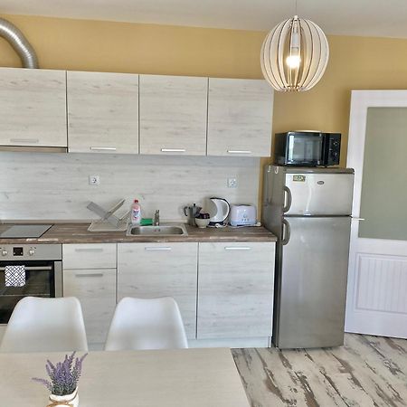 Apartments In Complex Sunny Island Deluxe チェルノモレツ エクステリア 写真